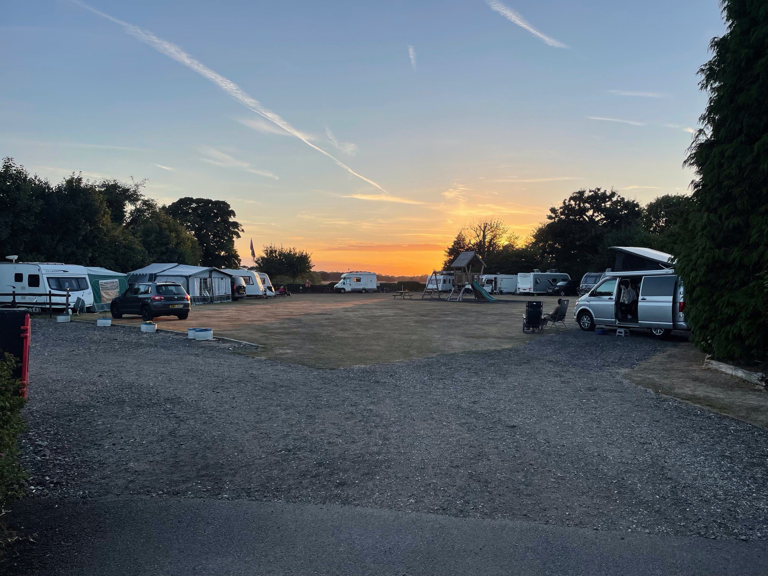 Chequers Caravan Park — photo 8